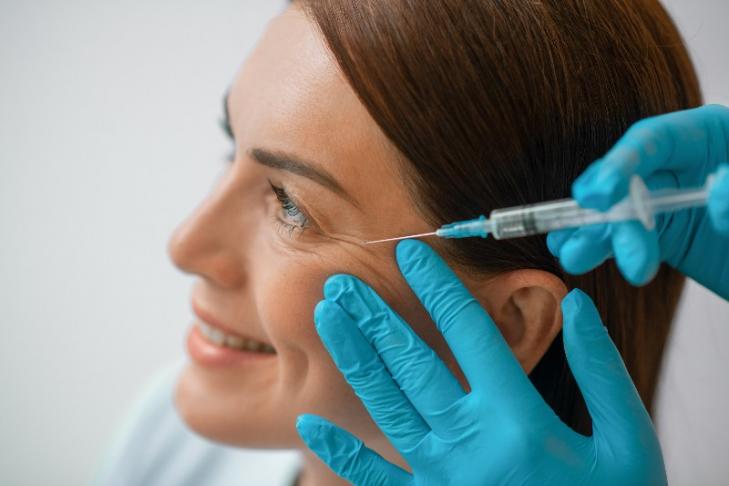 Botulinum toxin injection